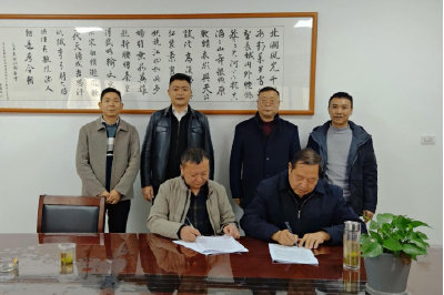 房县第三家供销社购物广场落户白鹤镇