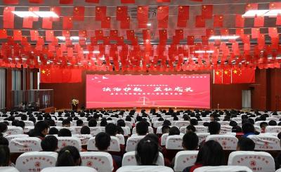 房县人民法院：未成年人系列普法教育宣传进校园