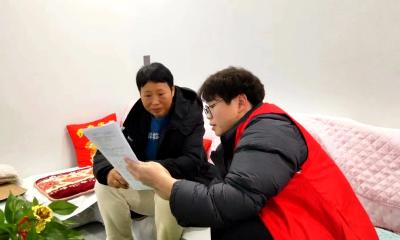 县农机服务中心：入户宣传进小区平安建设入人心