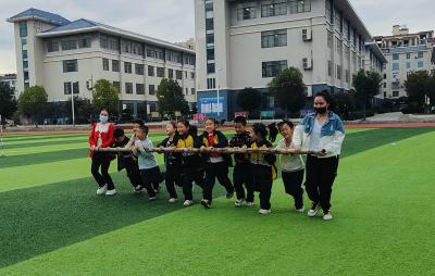 房县东城小学教联体：举行秋季趣味运动会