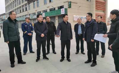 谢晓鸣带队检查督导元旦假期安全生产工作