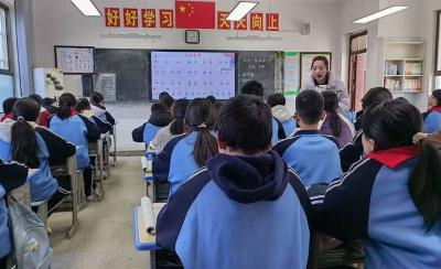 大木厂镇初级中学：举行新入职教师教学竞赛活动