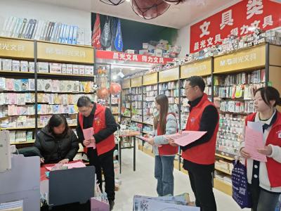 【创建文明城市】县公共就业和人才服务中心：人社服务送上门 政策暖心入万家 