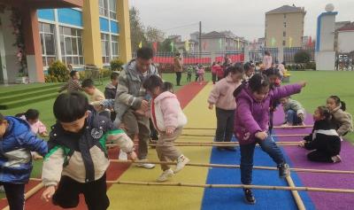 城关镇第二幼儿园：零距离体验促家园合力
