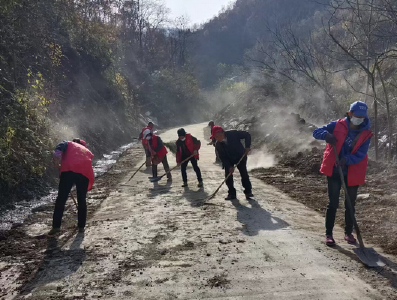 门古寺镇黄柏沟村：修好产业路，让群众走向致富快车道