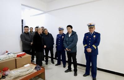 邓紫微带队开展冬季火灾集中治理“百日会战”行动专项督导检查