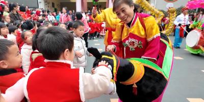 房县幼儿园：让民间传统文化 浸润美好童年