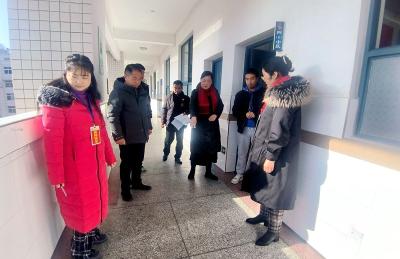 房县东城小学：排查安全隐患 守护校园安全