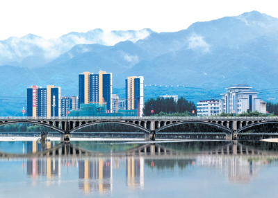 就业不用去远方 房县就是好地方——致全县外出创业就业、回乡过春节老乡们的一封信