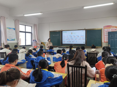 展教师风采，促素养提升——窑淮学校举办小学教师素养大赛