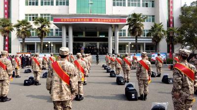 参军报国 光荣入伍 房县一批好男儿将踏上军旅生涯