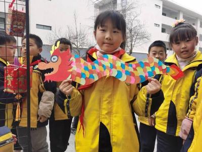 房县东城小学：龙腾虎跃迎新春 寒假实践乐翻天