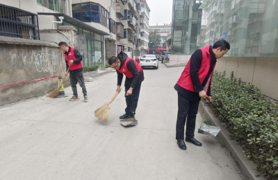 县机关事务服务中心积极开展“大清理、大清扫、大清洗”活动