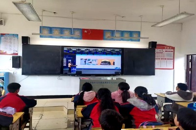 窑淮镇铺沟小学开展地震科普活动  