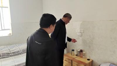 县民政局把好“安全关”筑牢“防护网”