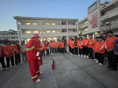 创建温馨校园，做有爱的教育——房县窑淮镇窑淮学校创建温馨校园纪实