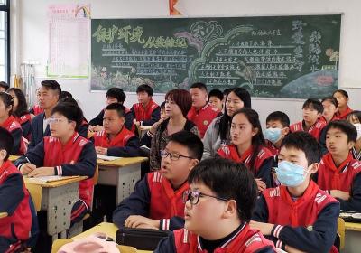 房县东城小学教联体：校园开放日 携手育美好