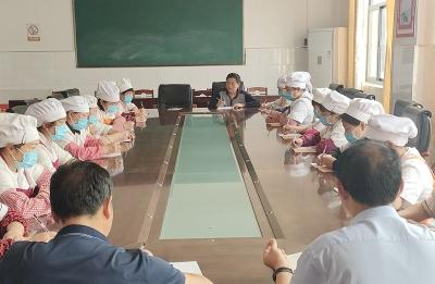 军店小学：为学生幸福“食”光护航