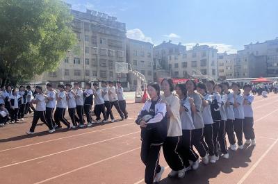 房县城关一中：减压赋能 轻松迎考