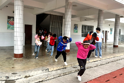 白鹤学校：开展防灾减灾主题教育活动  为学生健康成长保驾护航  