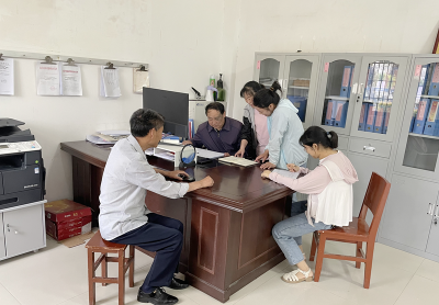 军店镇财政所：加强村级财务管理 推进清廉乡村建设