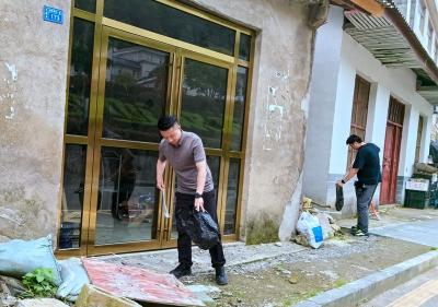 九道乡：村庄清洁日 让乡村颜值更靓