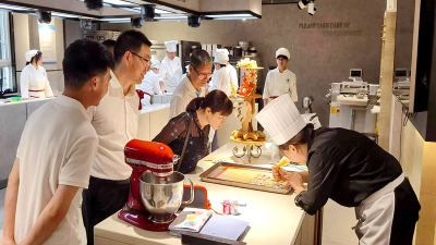 房县职校：交流促发展 匠心共筑梦