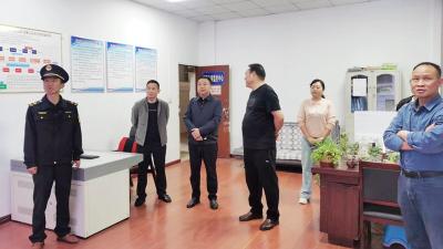 县交通运输局：全力确保“五一”期间道路安全畅通