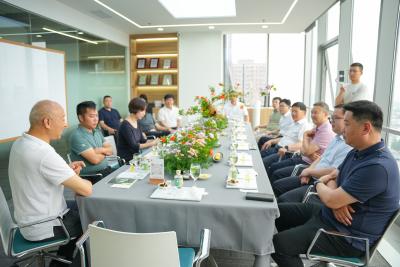 房县地方特色白酒漳兰河酒品鉴推介会举行