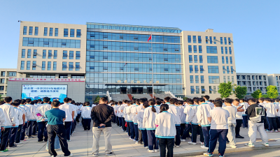 房县一中：以“练”筑防 临“震”不乱