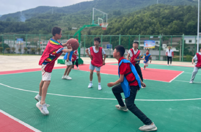 万峪小学：趣味庆“六一” 运动展风采