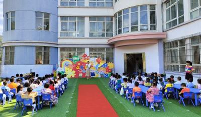 门古寺镇中心幼儿园举行大班毕业典礼活动