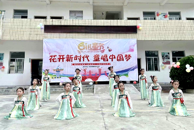 窑淮镇铺沟小学六一儿童节：精彩纷呈  欢乐无限  