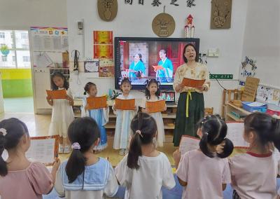 房县幼儿园：诗经传经典 风雅润童心