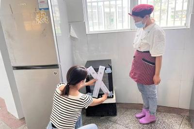 门古寺镇中心幼儿园：开展预防食物中毒应急演练