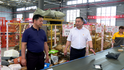 【党旗飘飘】房县交通运输局：党建引领风帆劲 供应链物流破浪行