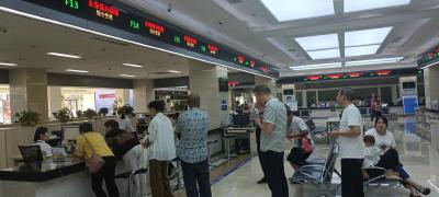 房县人社局：打造暖心惠民的人社服务窗口