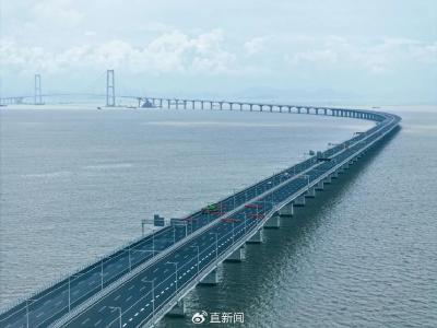习近平致深圳至中山跨江通道建成开通的贺信