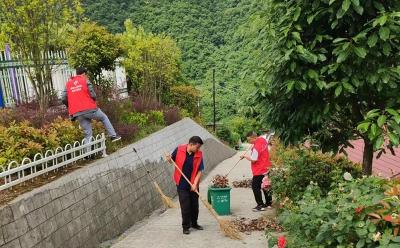 九道乡：人大代表助力共同缔造 共建美好家园