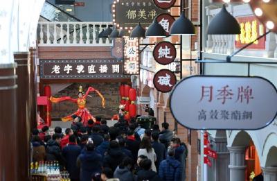 瞭望·治国理政纪事｜做好绿水青山就是金山银山这篇大文章