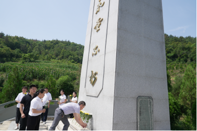 房县城关镇：参观红色教育基地 锤炼党性守底线