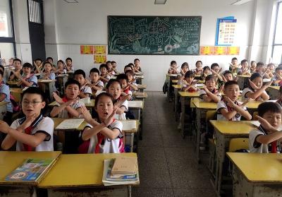 房县军店小学：自编防溺水手势舞 寓教于乐护安全