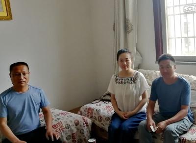 房县一中：为“育”而访 共话成长