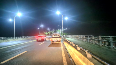 工业园区：照亮园区道路 守护夜间安全