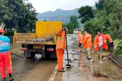 房县交通运输局：以汛为令 全力迎战暴雨保安全