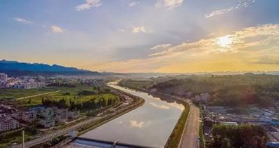 关爱到家，共筑安全防线——窑淮学校暑假开展教师家访活动