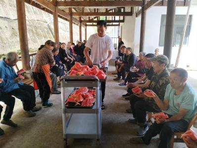 野人谷镇福利院：全力做好夏季防暑工作，守护老人清凉一夏 