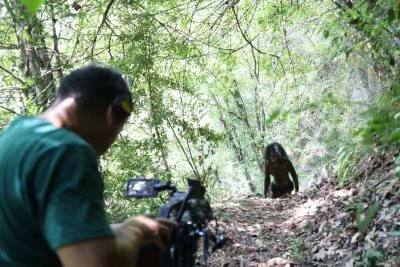 湖北房县：首部文旅喜剧微短剧《奇迹部落》第一季顺利杀青