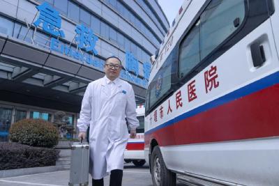 分秒必争！他用行动演绎着“急先锋”的责任与速度