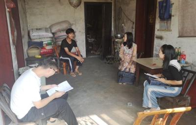 沙河乡：入户关爱留守儿童 暑期关爱情暖童心